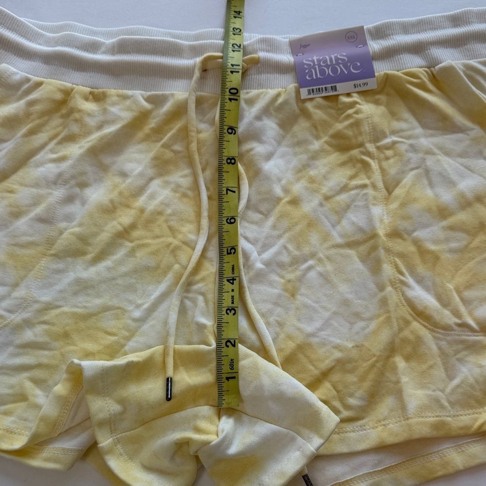 Stars Above Women’s Yellow Tie-Dye Athletic Shorts Size XXL - Picture 5 of 10